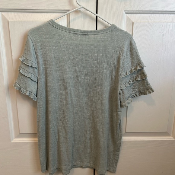 Doe & Rae Light Green Ruffle Sleeve Top - Picture 3 of 11